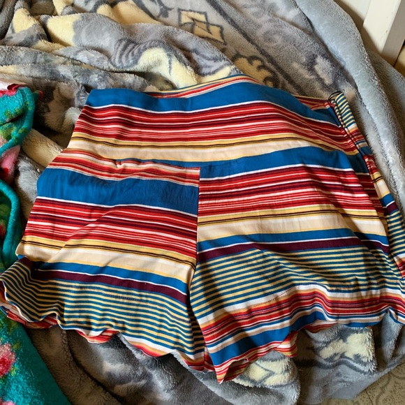 Lady D XL serape shorts - Picture 2 of 5